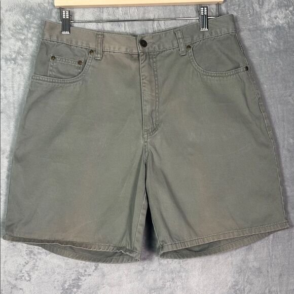 Eddie Bauer Women’s Green Soft Jean Shorts Size 14 - Picture 1 of 7